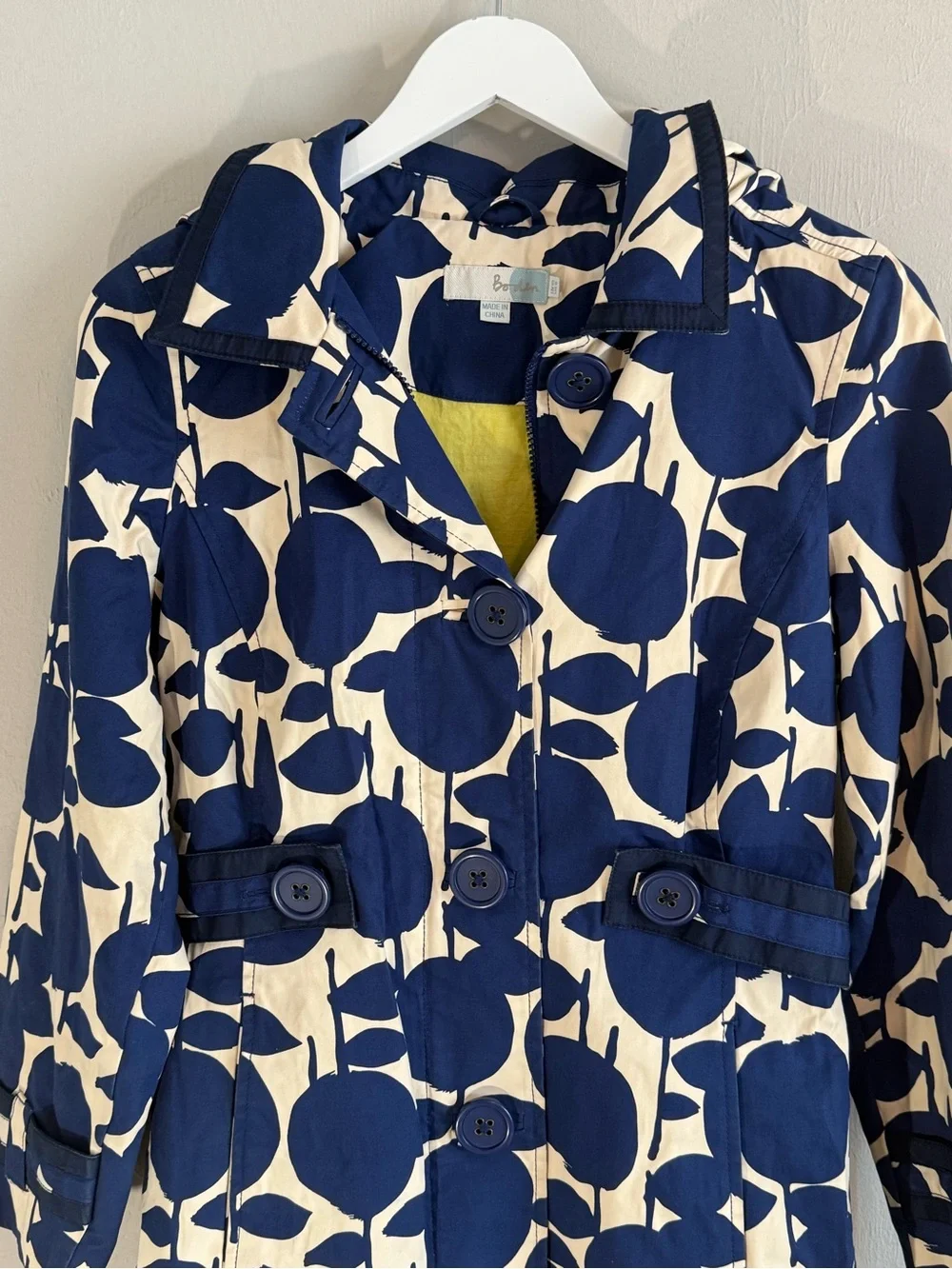 BODEN Women’s Blue Ivory Apple Print Hooded Belted Trench Coat Size US 6